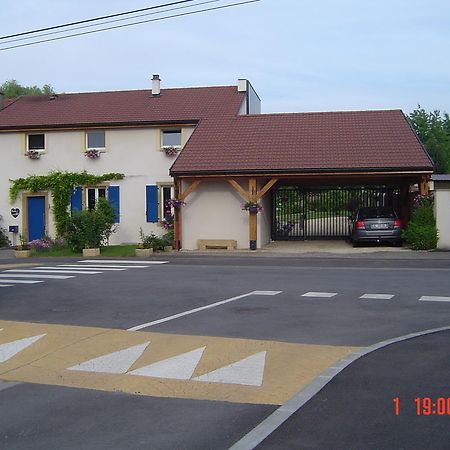 Bed and Breakfast Aux Plumes De Grigy Mety Exteriér fotografie